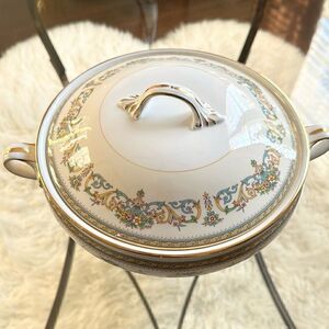 AYNSLEY Henley VTG Bone China Casserole Dish